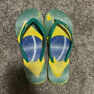 Havaianas Brazil Edition Flip Flops Green and Yellow